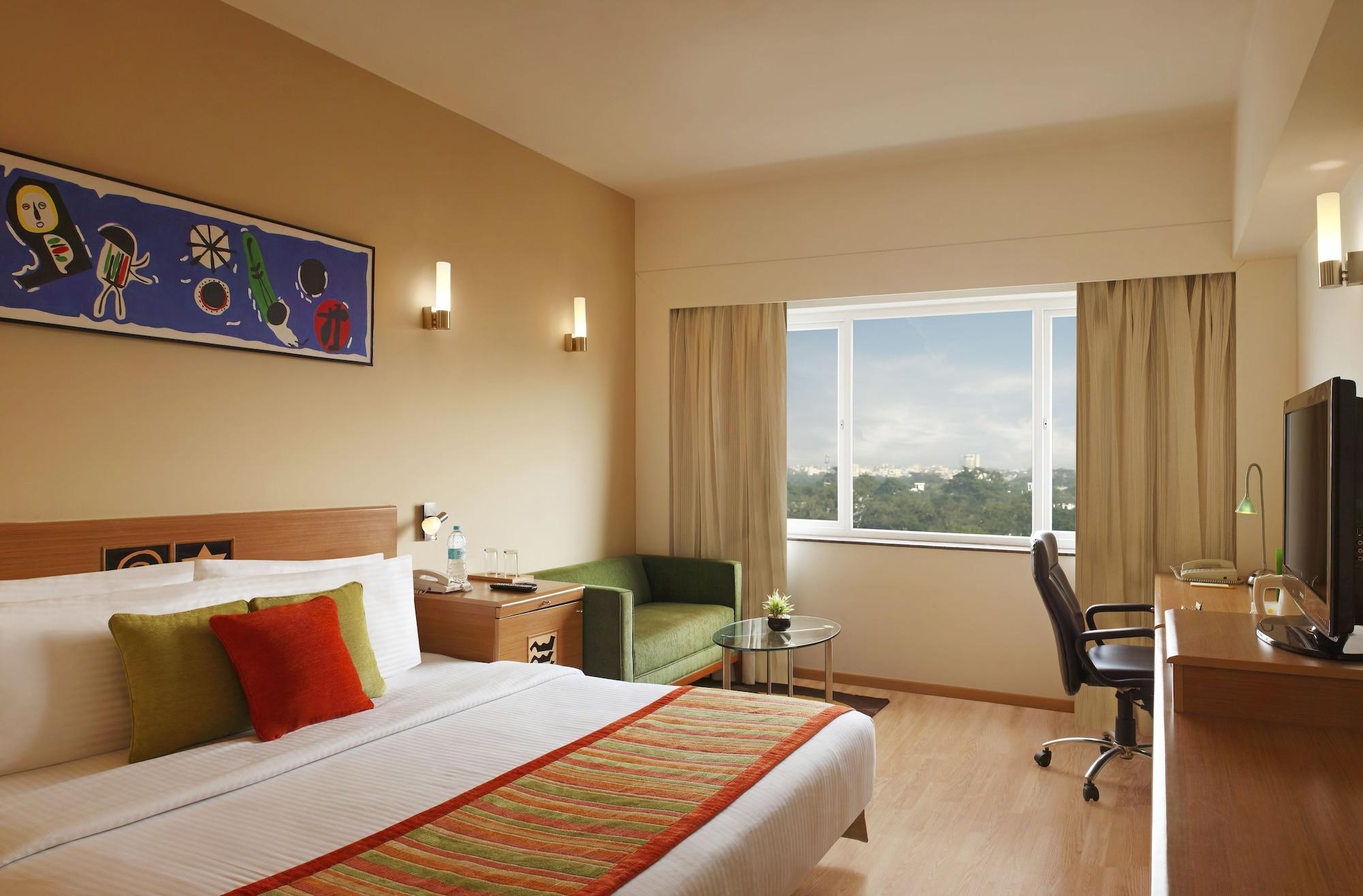 Lemon Tree Hotel Ченнаи Экстерьер фото