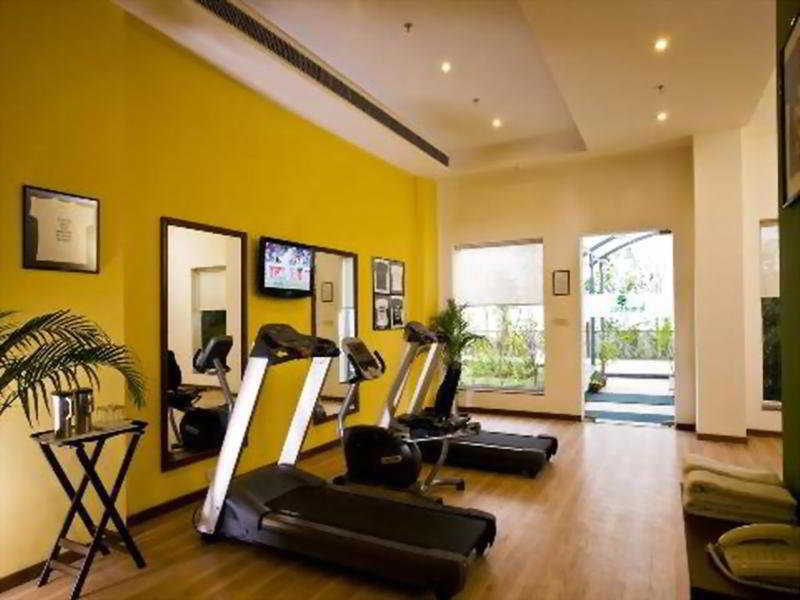 Lemon Tree Hotel Ченнаи Экстерьер фото