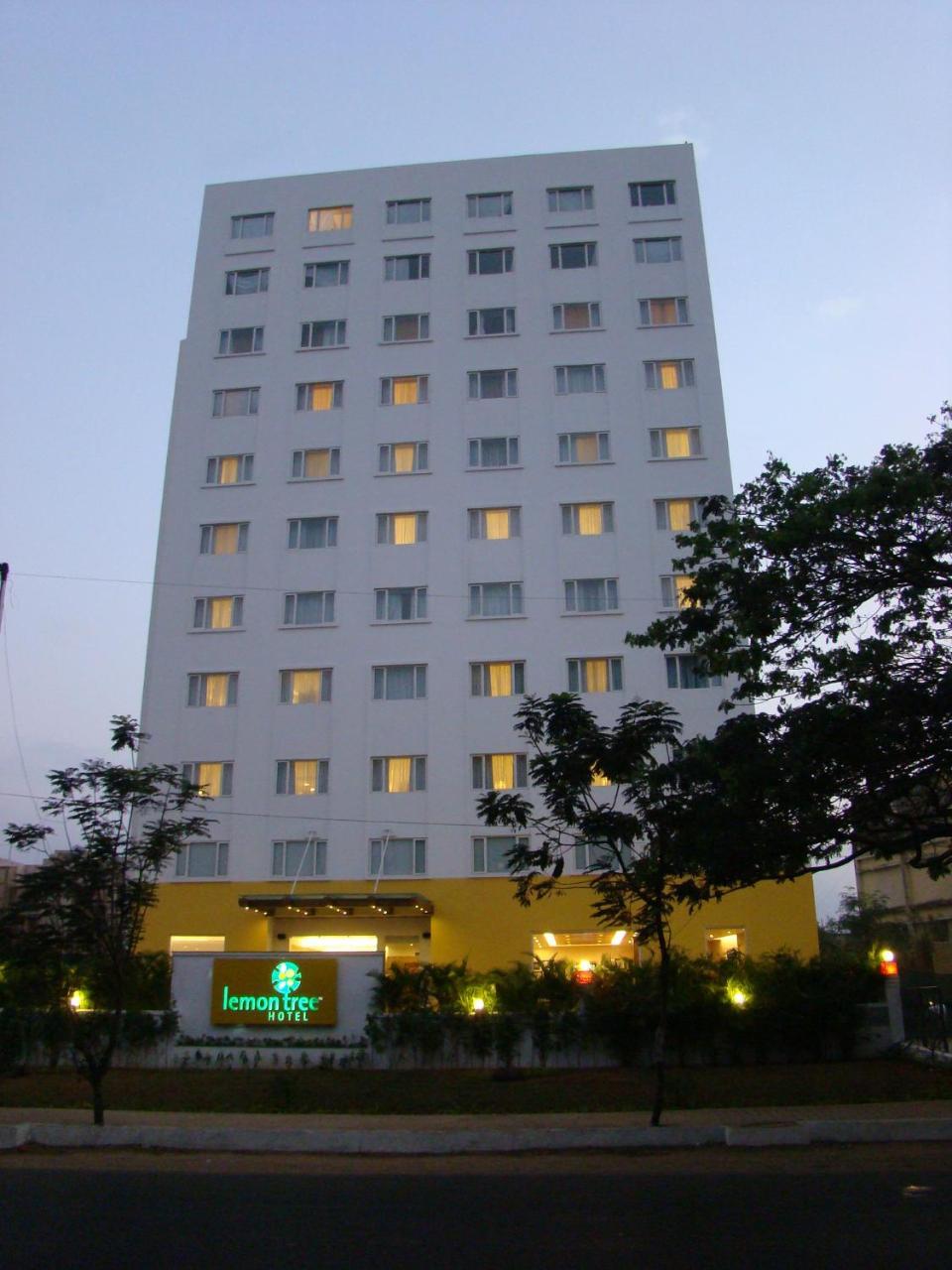 Lemon Tree Hotel Ченнаи Экстерьер фото